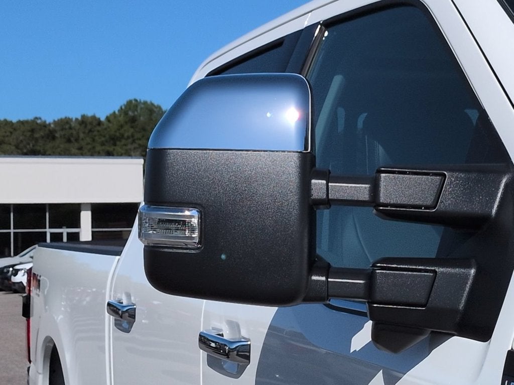 2027 Ford F-350SD Lariat