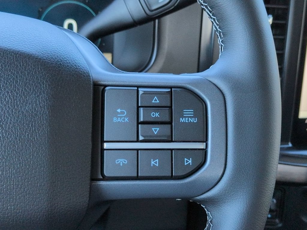 2027 Ford F-350SD Lariat