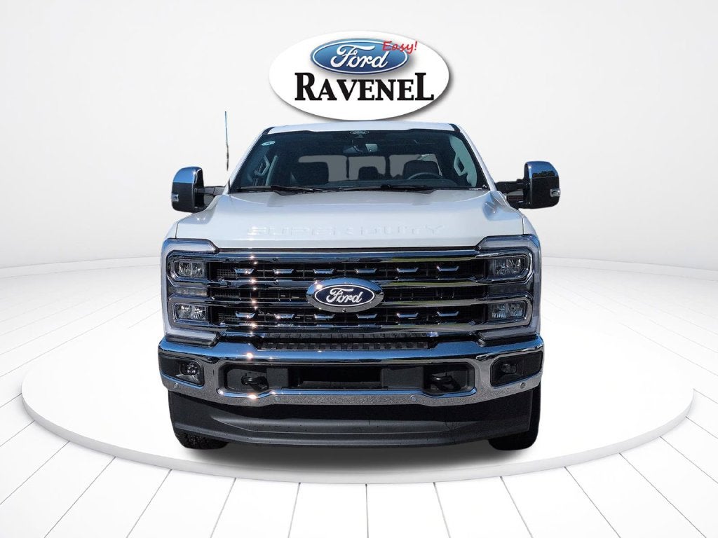2027 Ford F-350SD Lariat