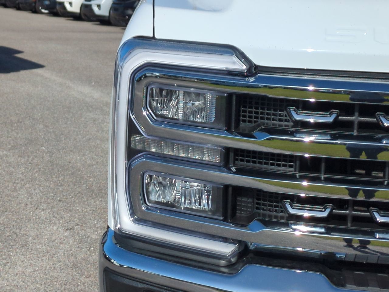 2026 Ford Super Duty F-350 SRW LARIAT