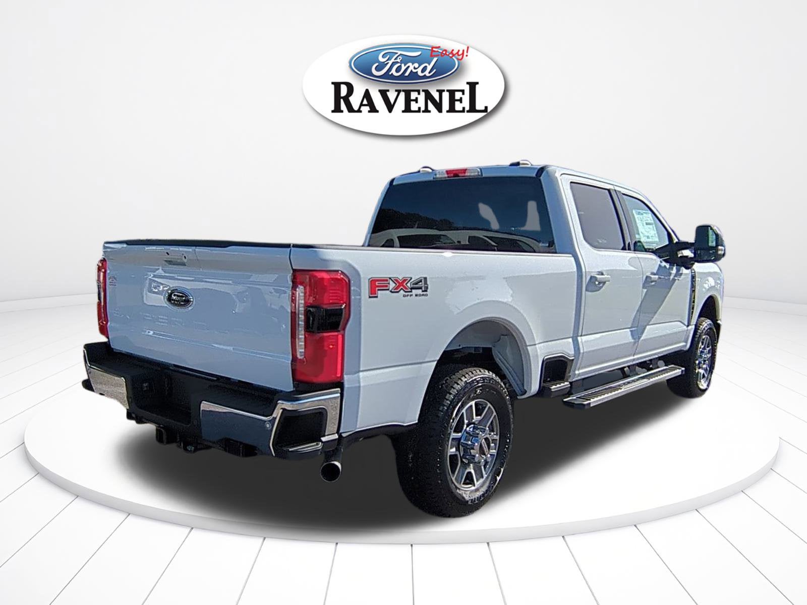 2026 Ford Super Duty F-350 SRW LARIAT