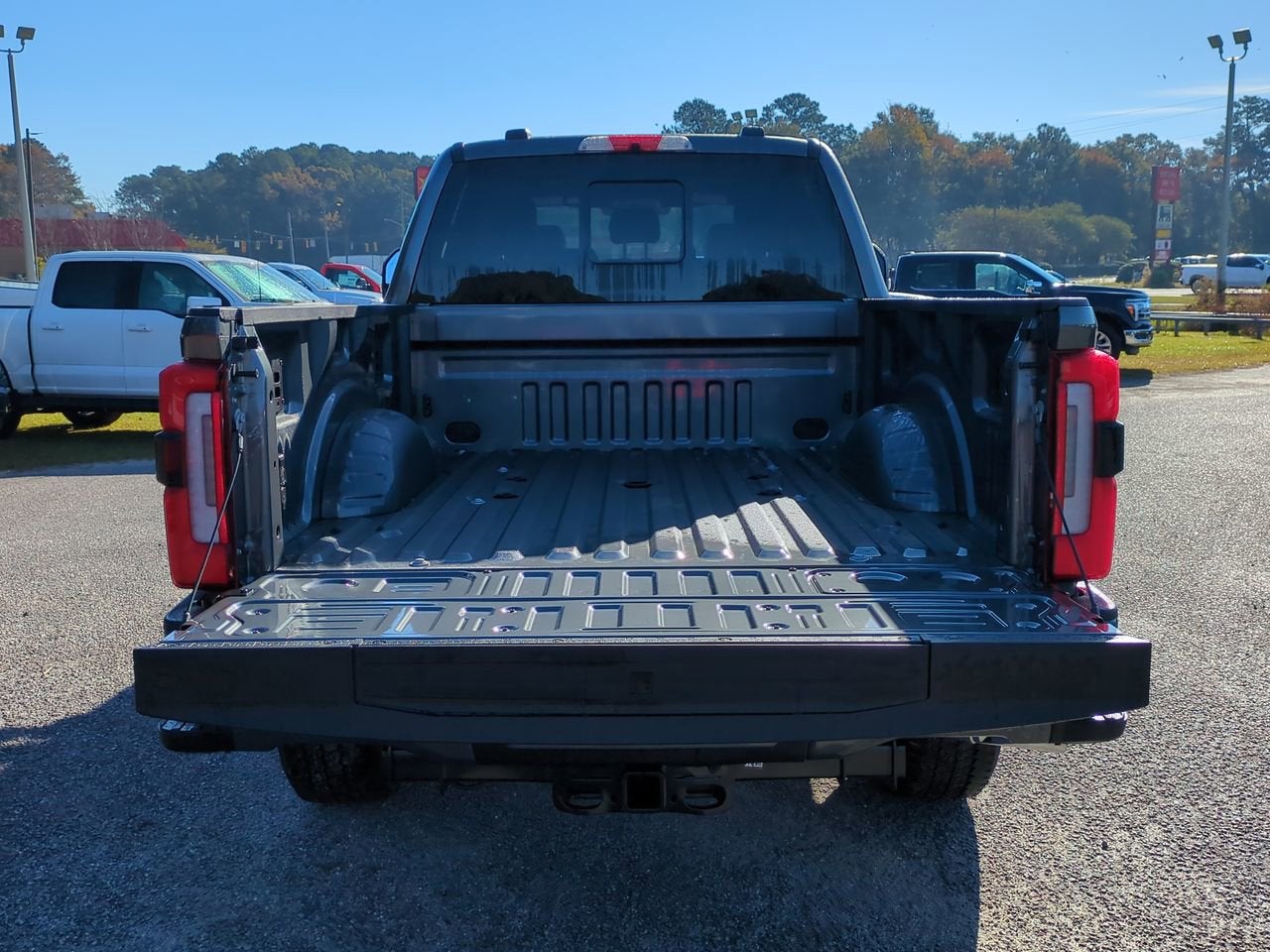 2026 Ford Super Duty F-350 SRW Platinum