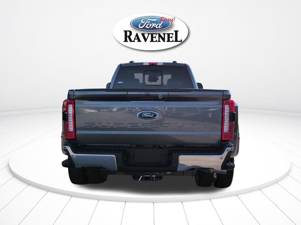 2026 Ford F-450SD Lariat DRW