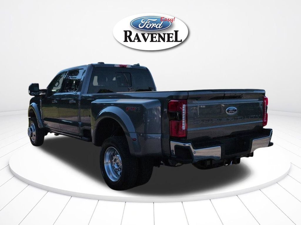 2026 Ford F-450SD Lariat DRW