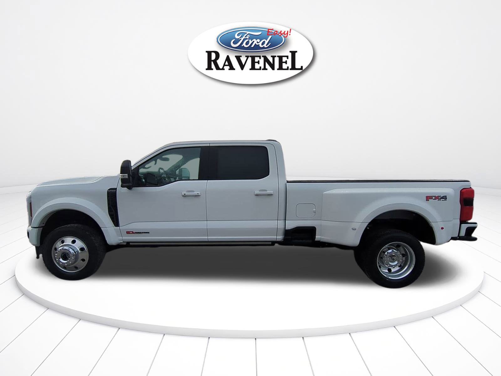 2026 Ford Super Duty F-450 DRW Platinum