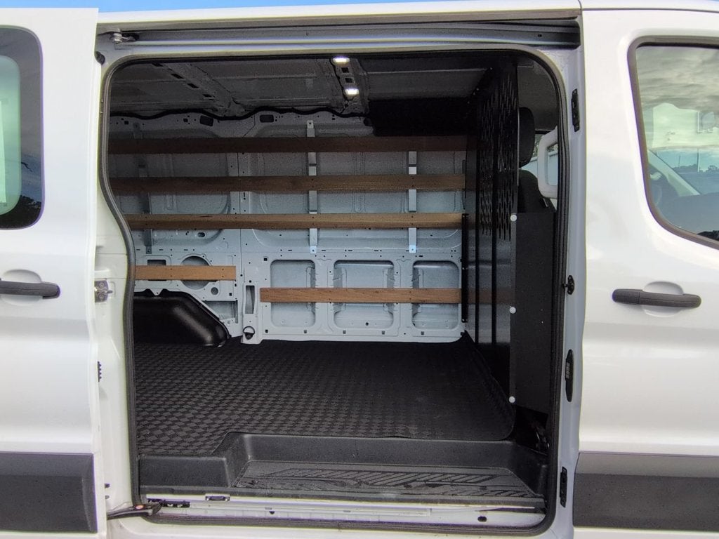 2025 Ford Transit-250 Base