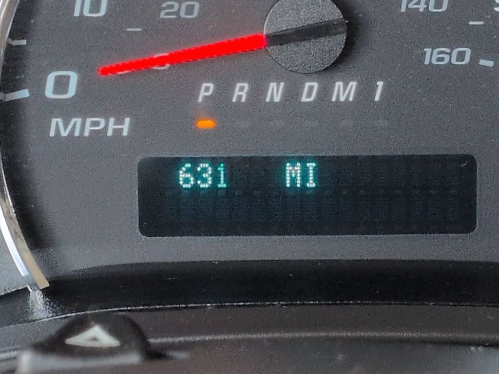 2023 Chevrolet Express 2500 Work Van Cargo
