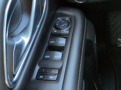 2024 GMC Yukon XL SLT