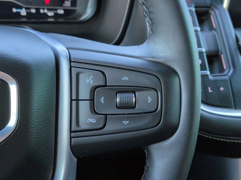 2024 GMC Yukon XL SLT