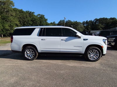 2024 GMC Yukon XL SLT