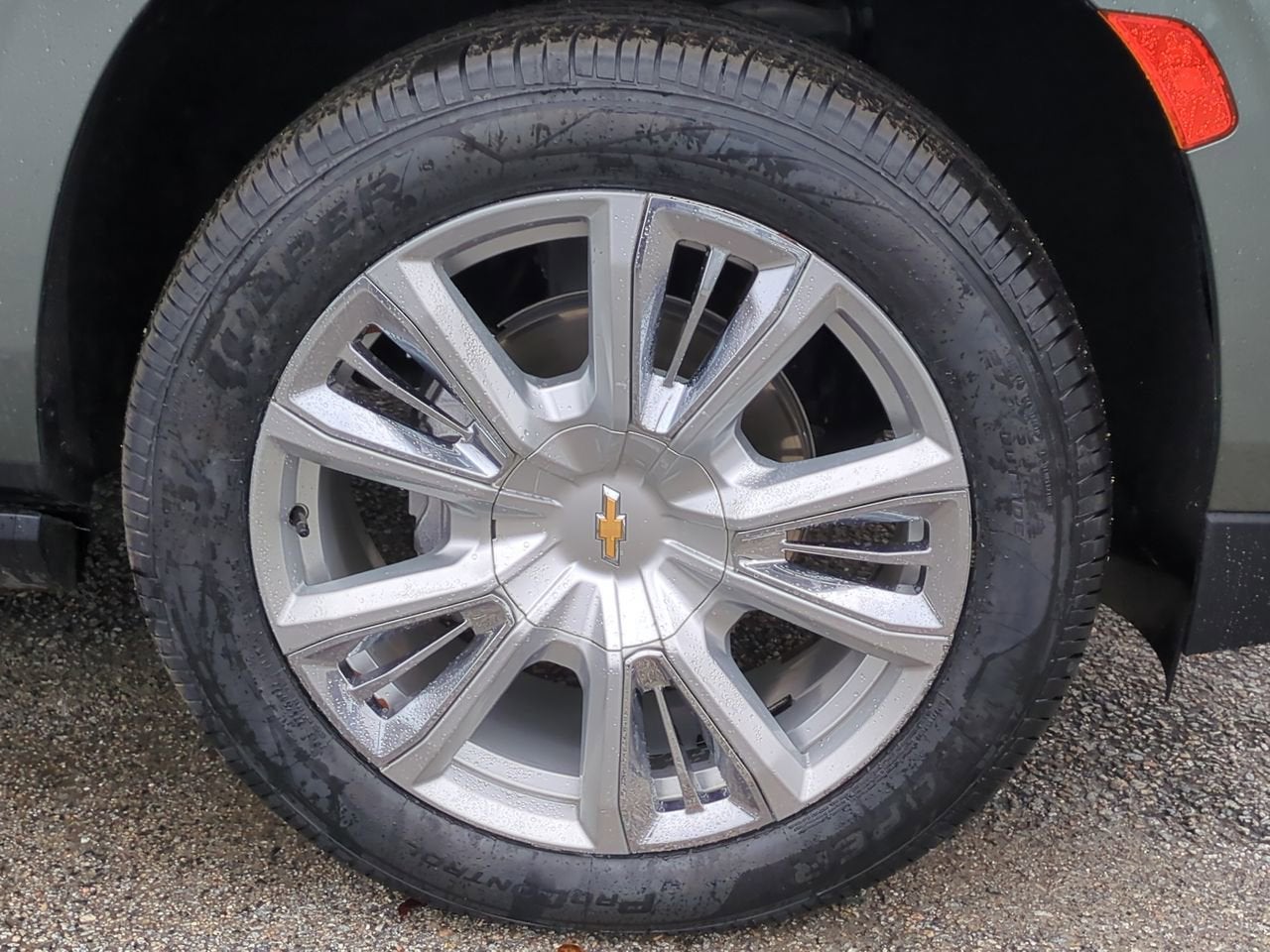 2023 Chevrolet Suburban High Country