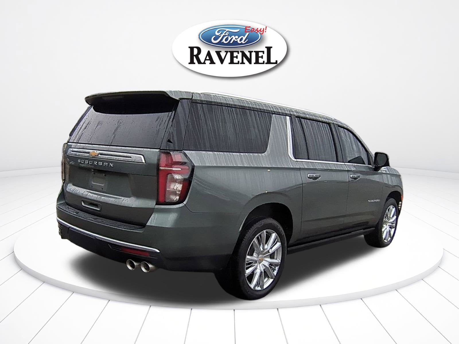 2023 Chevrolet Suburban High Country