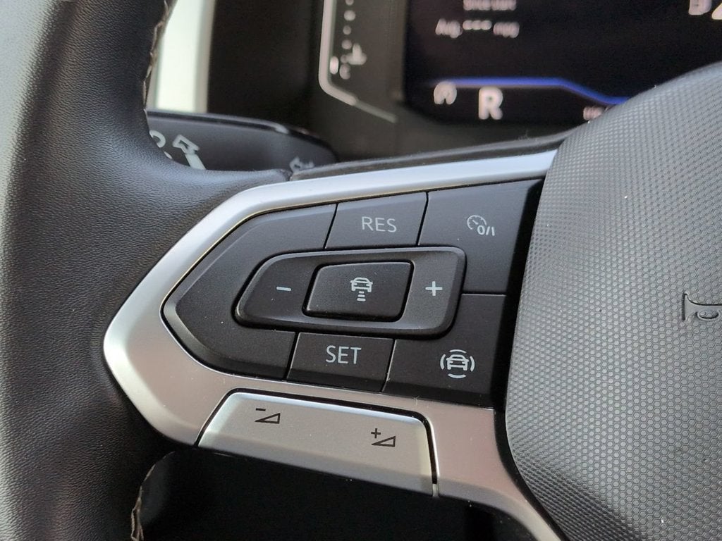 2023 Volkswagen Atlas Cross Sport 3.6L V6 SE w/Technology