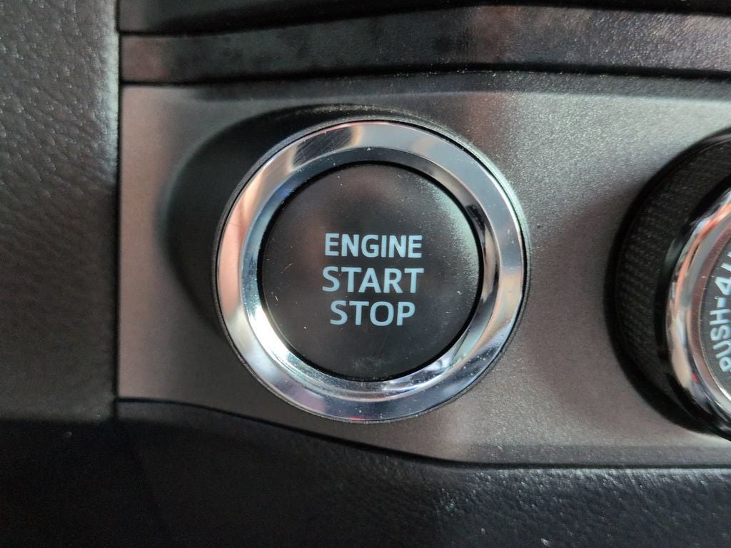 2022 Toyota Tacoma TRD Off-Road V6