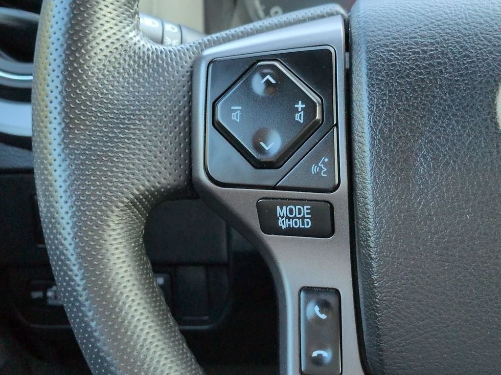 2022 Toyota Tacoma TRD Off-Road V6