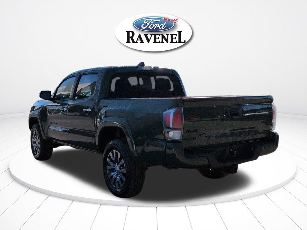 2022 Toyota Tacoma Limited V6