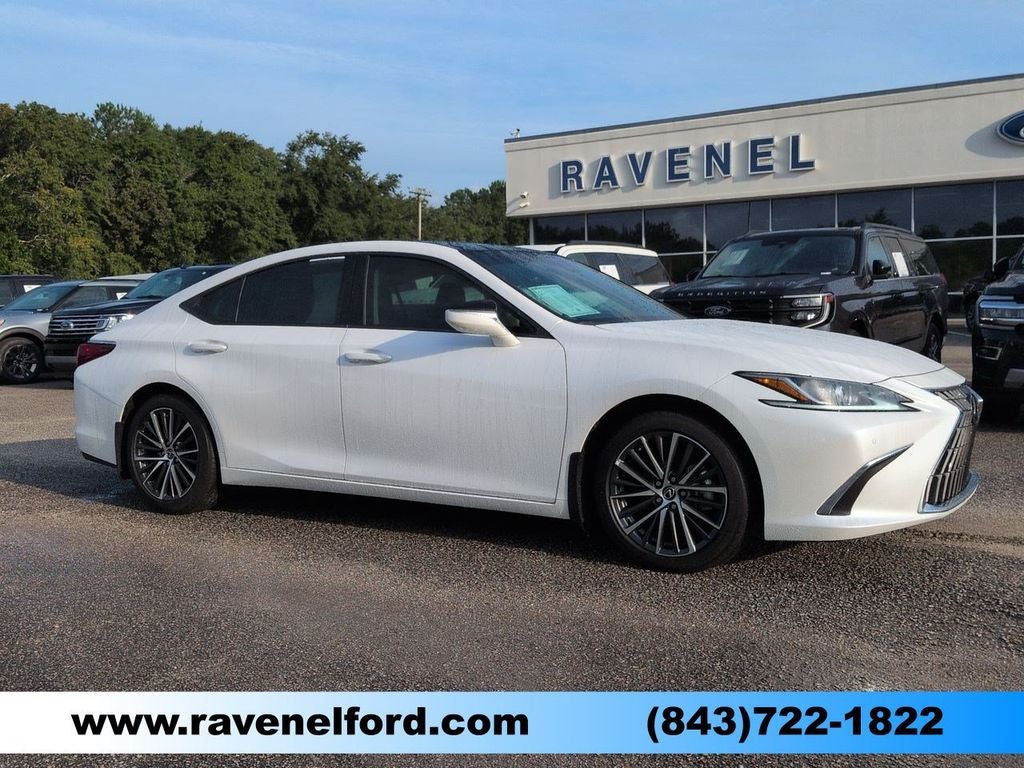 2025 Lexus ES