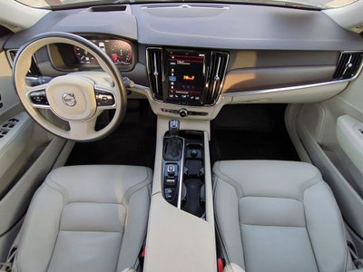 2020 Volvo V90 Cross Country T6 AWD