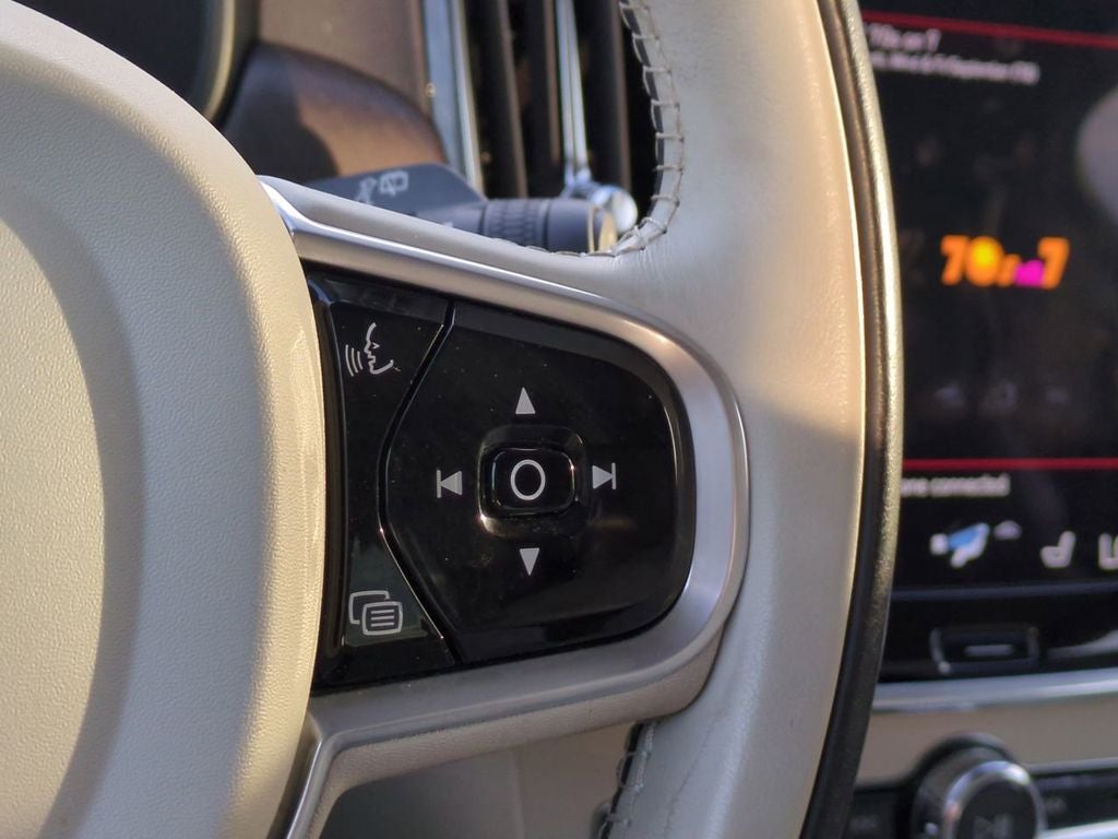 2020 Volvo V90 Cross Country T6 AWD